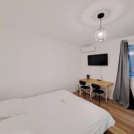 Verone, Charmant Studio Reims Extérieur photo
